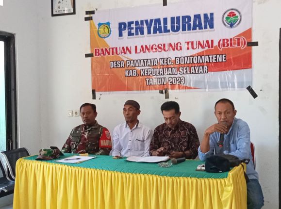 Penyaluran Bantuan Langsung Tunai ( BLT ) Desa Pamatata 